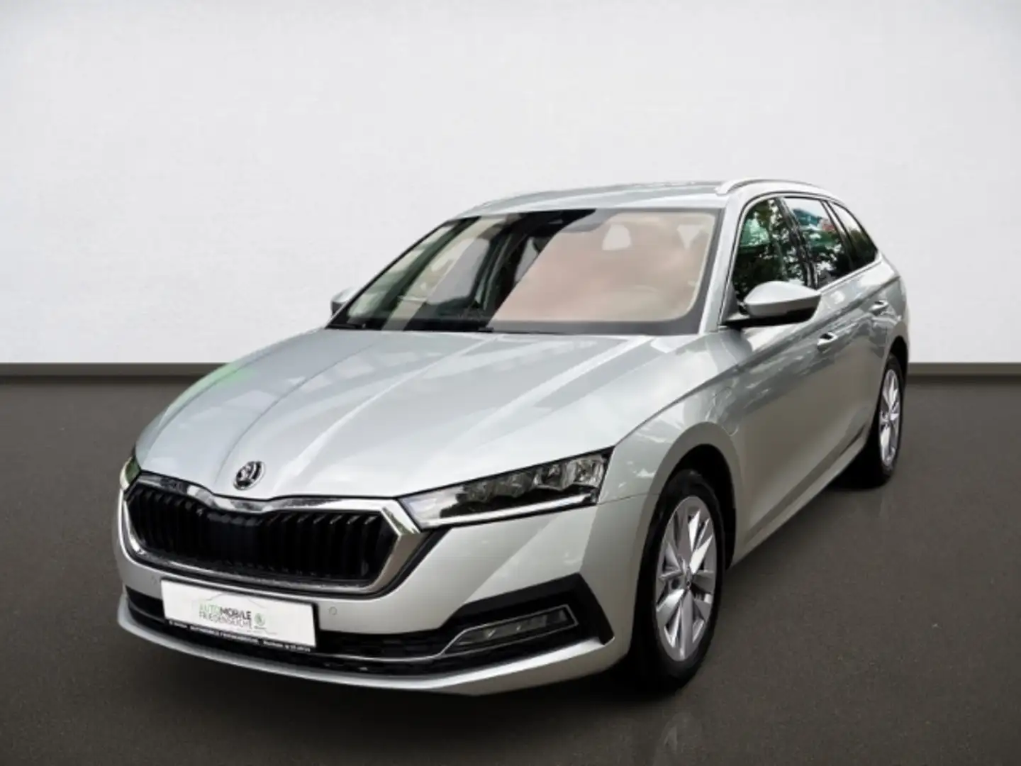 Skoda Octavia Combi Style iV 1.4 TSI Navi Kamera Assistenzp. Silber - 1