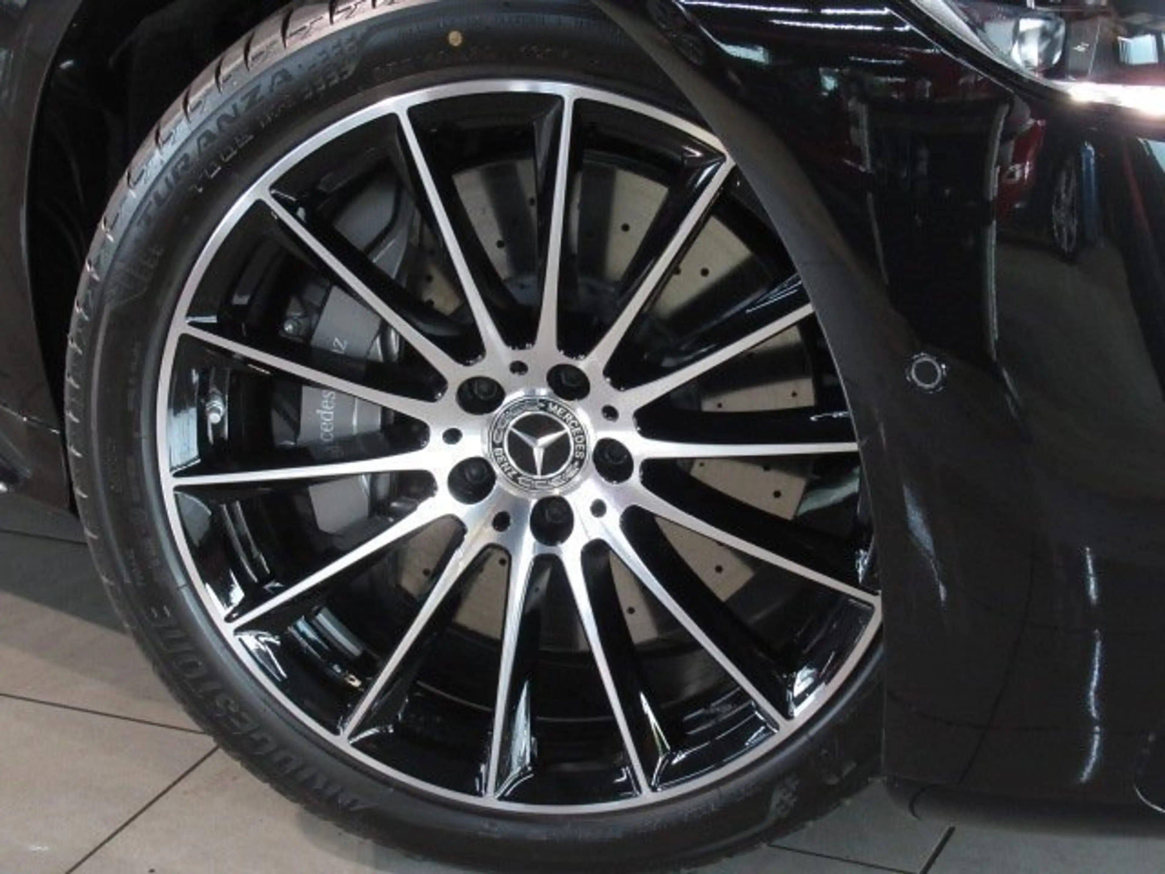 Mercedes-Benz S 400 d 4M L AMG Pano/Dist/TV/Sound/StaHg/Chauff — photo 3