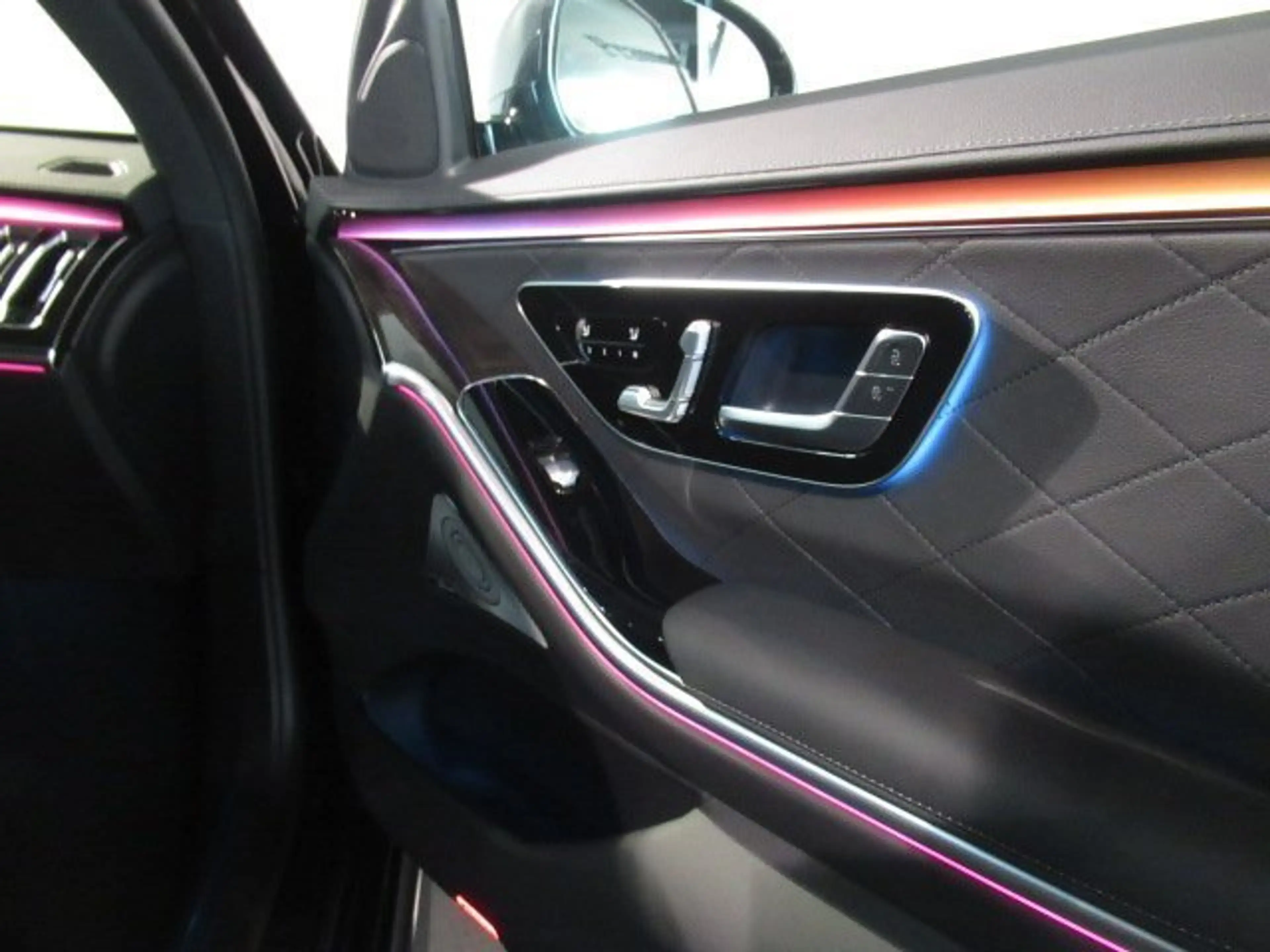 Mercedes-Benz S 400 d 4M L AMG Pano/Dist/TV/Sound/StaHg/Chauff — photo 12