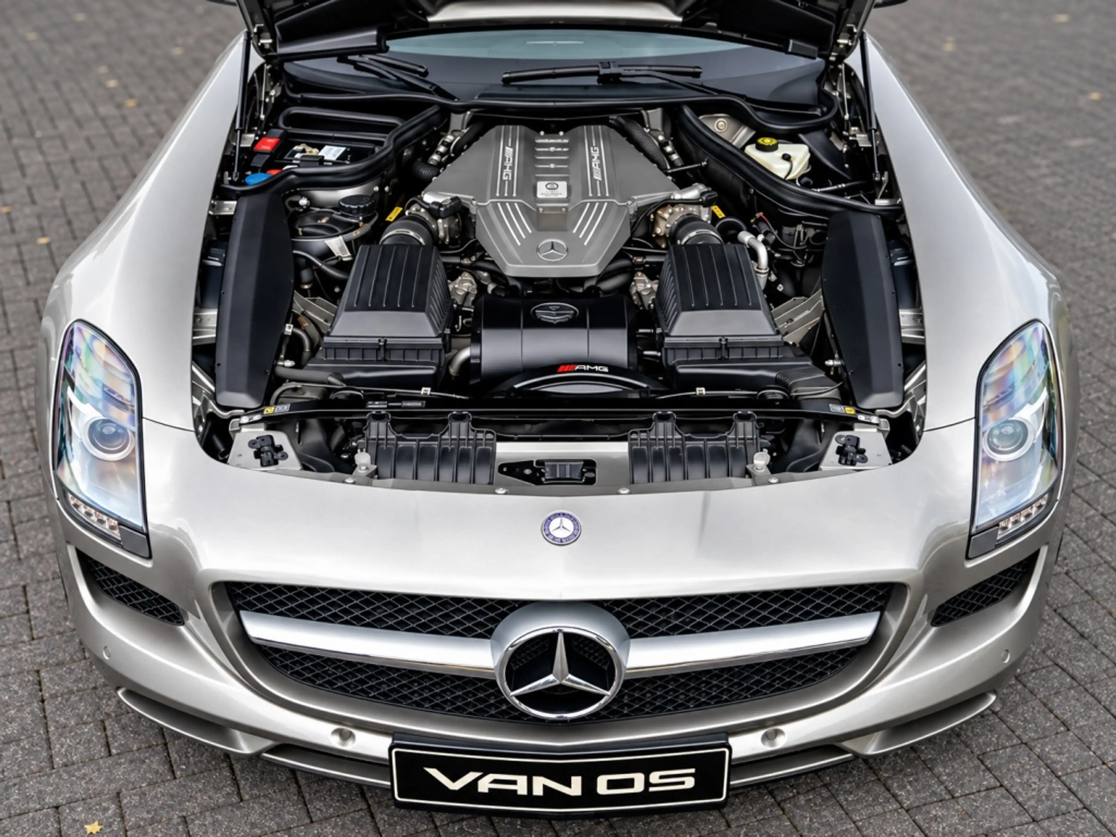 Mercedes-Benz SLS AMG Coupe | Keramische remmen | B&O | Alubeam Silv — photo 32