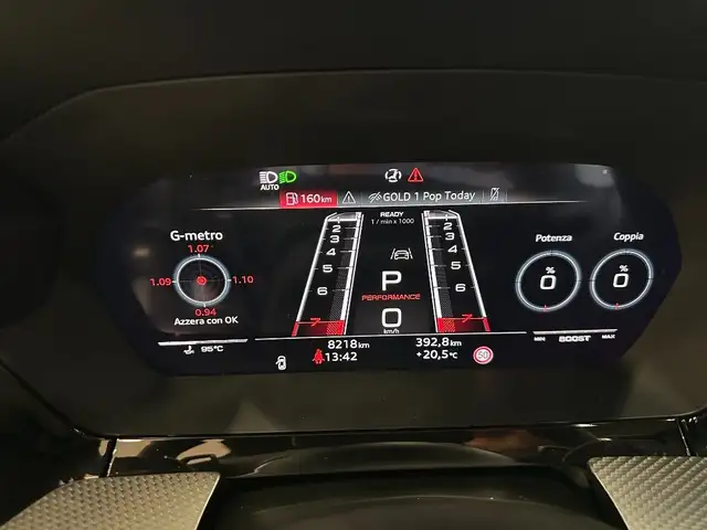 Audi RS view 8