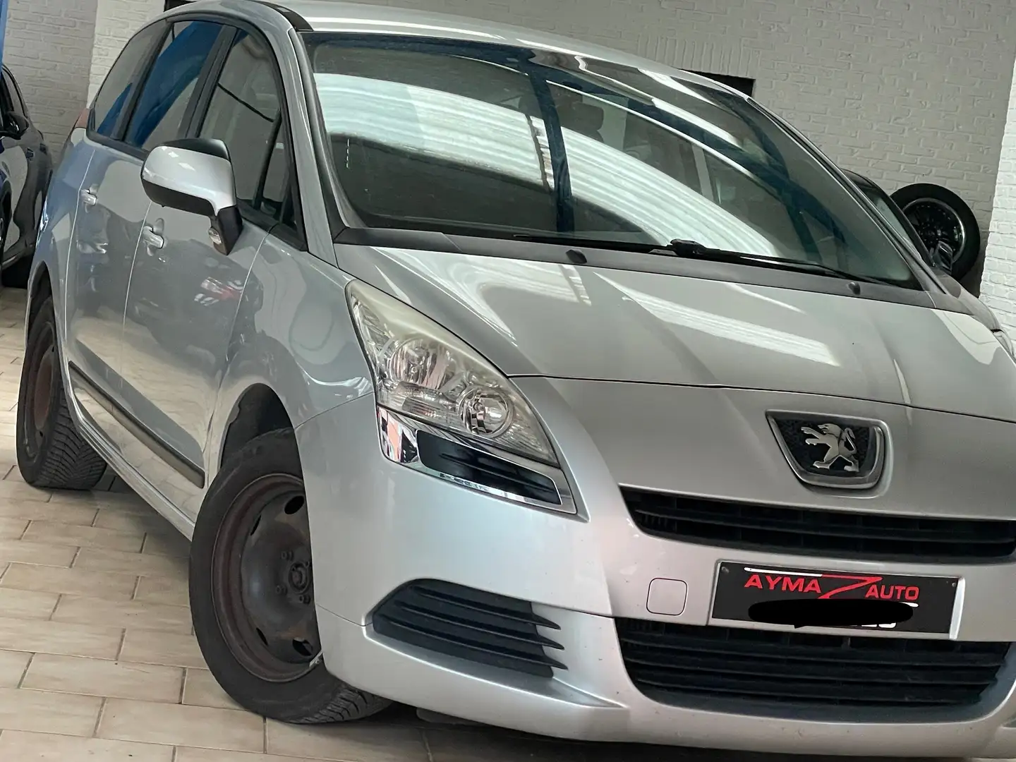 Peugeot 5008 1.6 HDi Gris - 2
