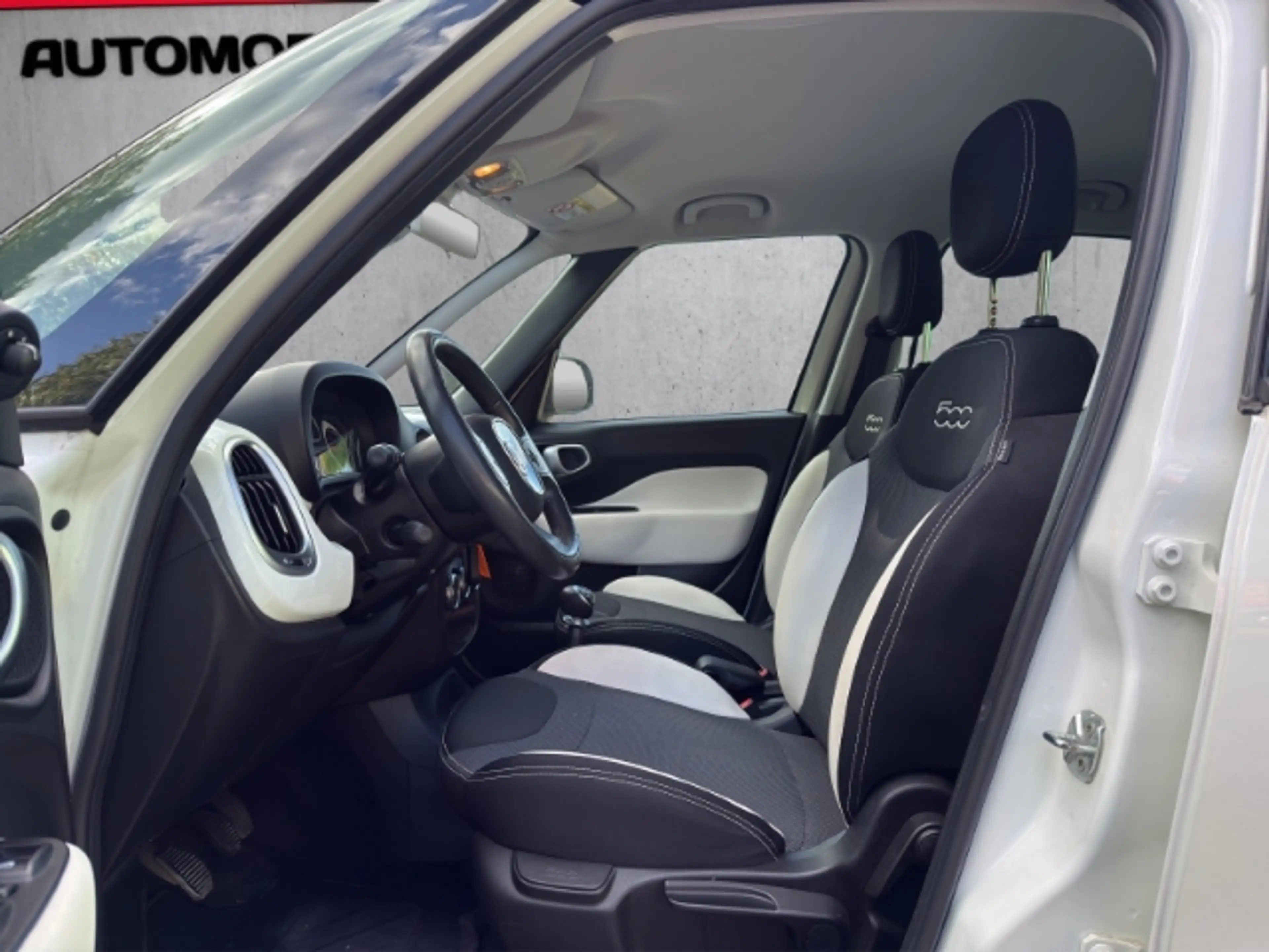 Fiat 500L Trekking/**Verkauf nur an Gewerbe!** — photo 8