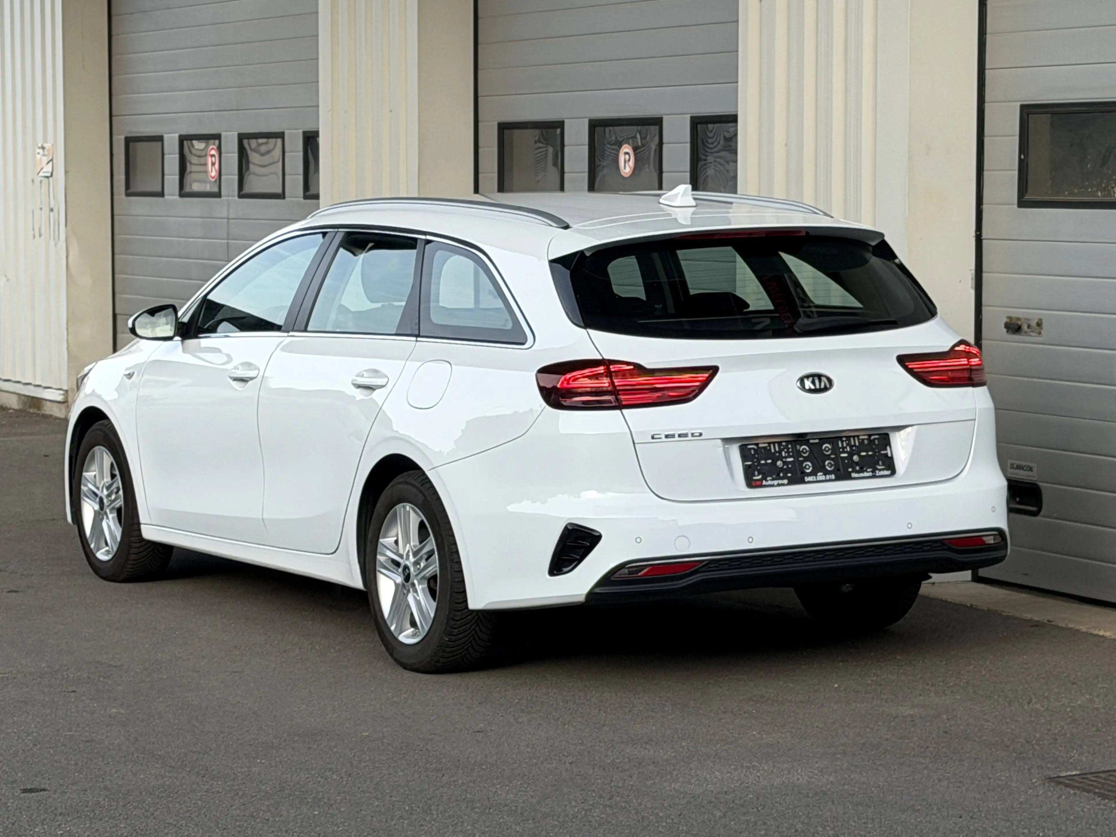 Kia Ceed SW / cee'd SW 1.6 CRDi/Automaat/Carplay/Led/Camera/Euro6d/Garantie — photo 7