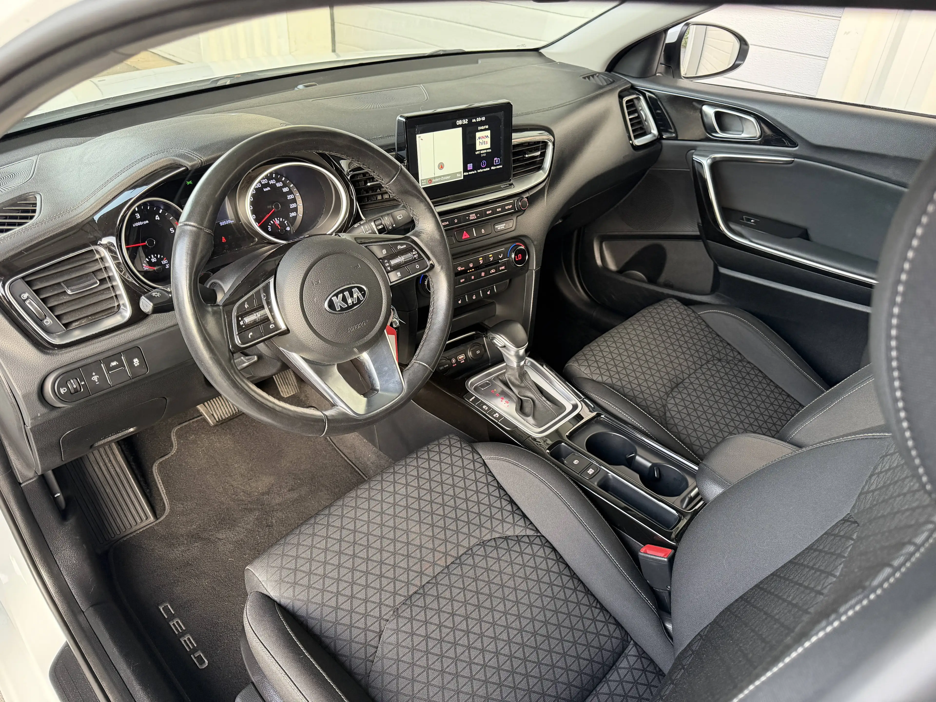 Kia Ceed SW / cee'd SW 1.6 CRDi/Automaat/Carplay/Led/Camera/Euro6d/Garantie — photo 9
