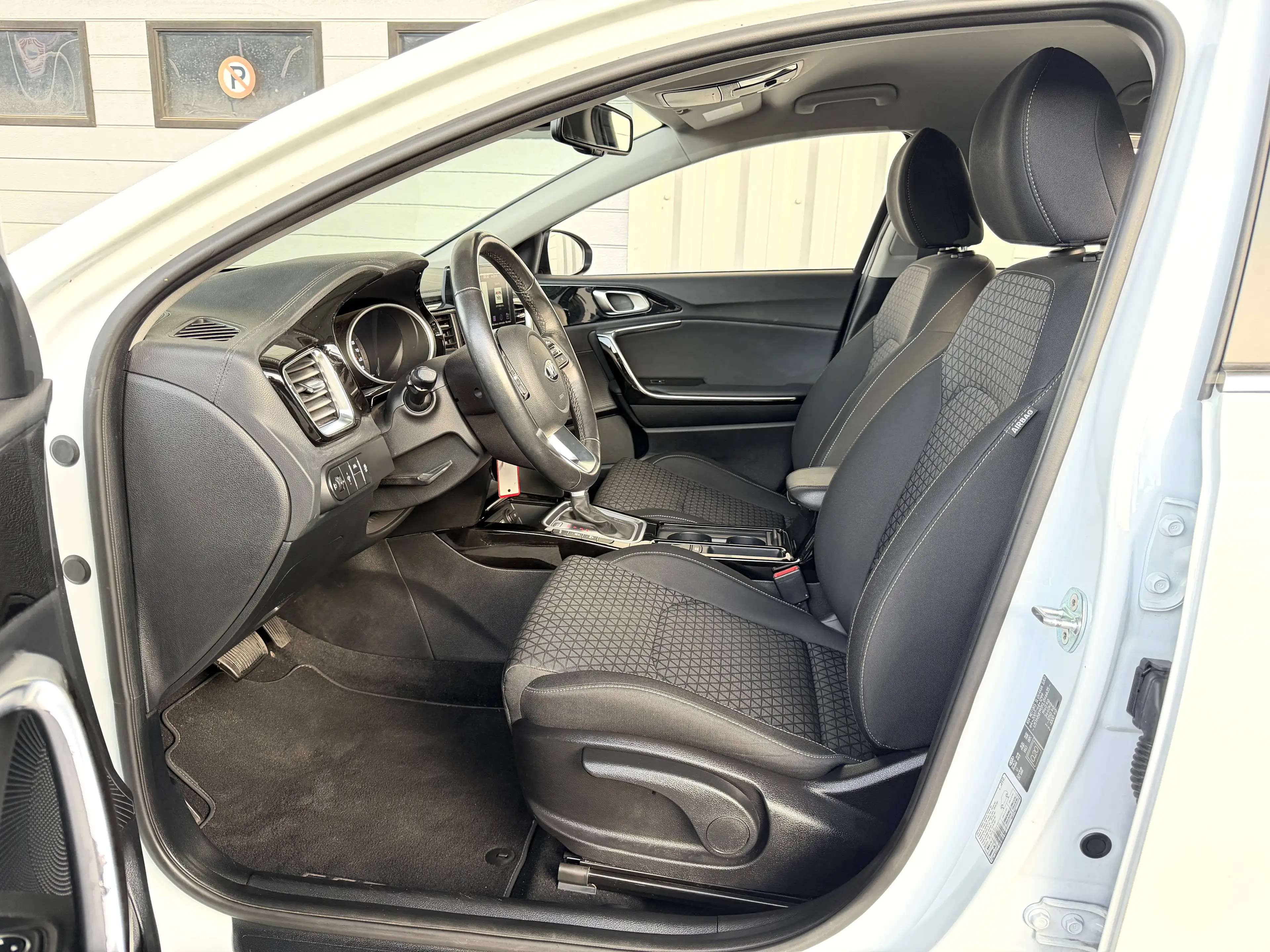 Kia Ceed SW / cee'd SW 1.6 CRDi/Automaat/Carplay/Led/Camera/Euro6d/Garantie — photo 10