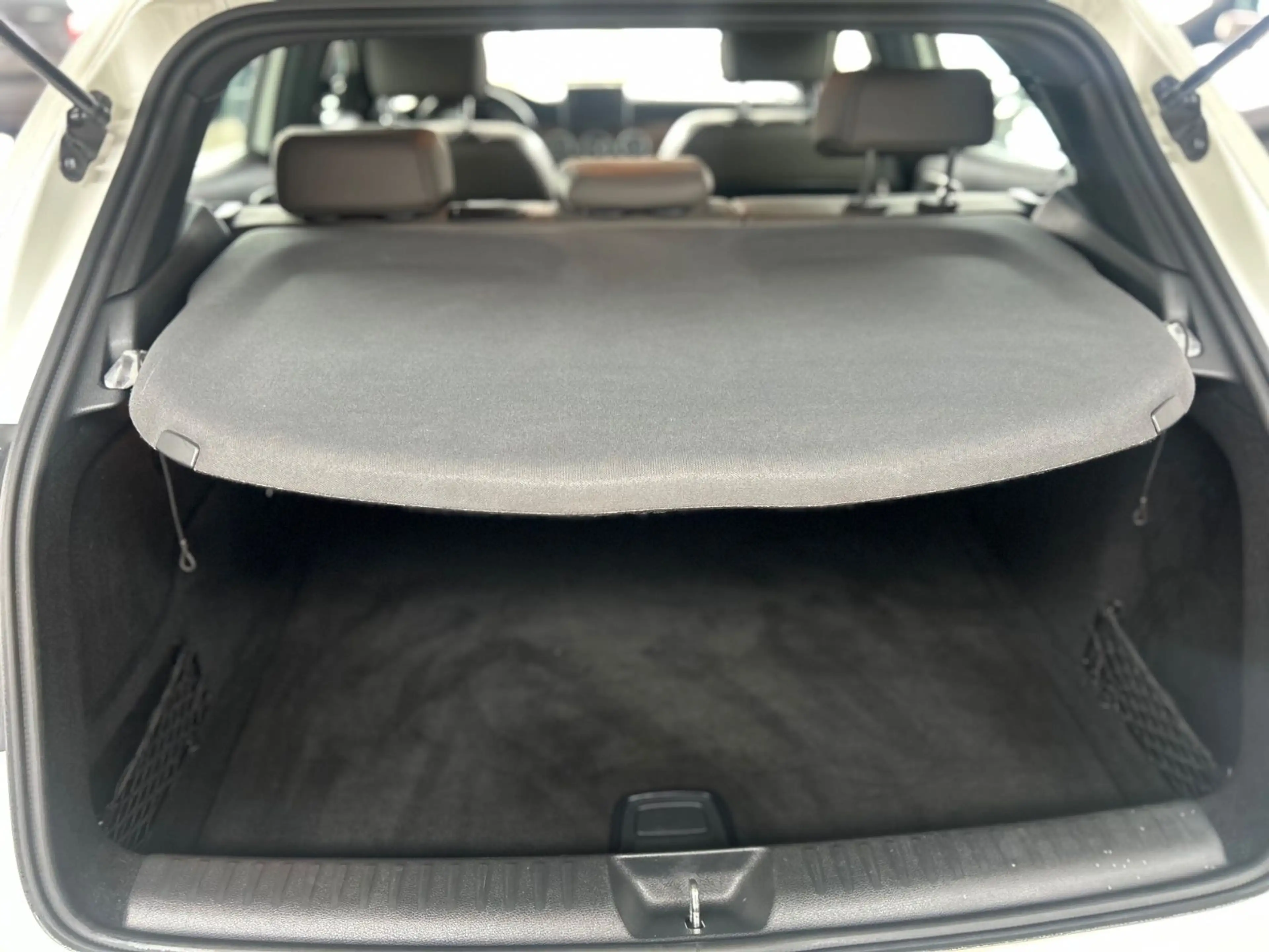 Mercedes-Benz GLA 220 CDI / d 4Matic — photo 7