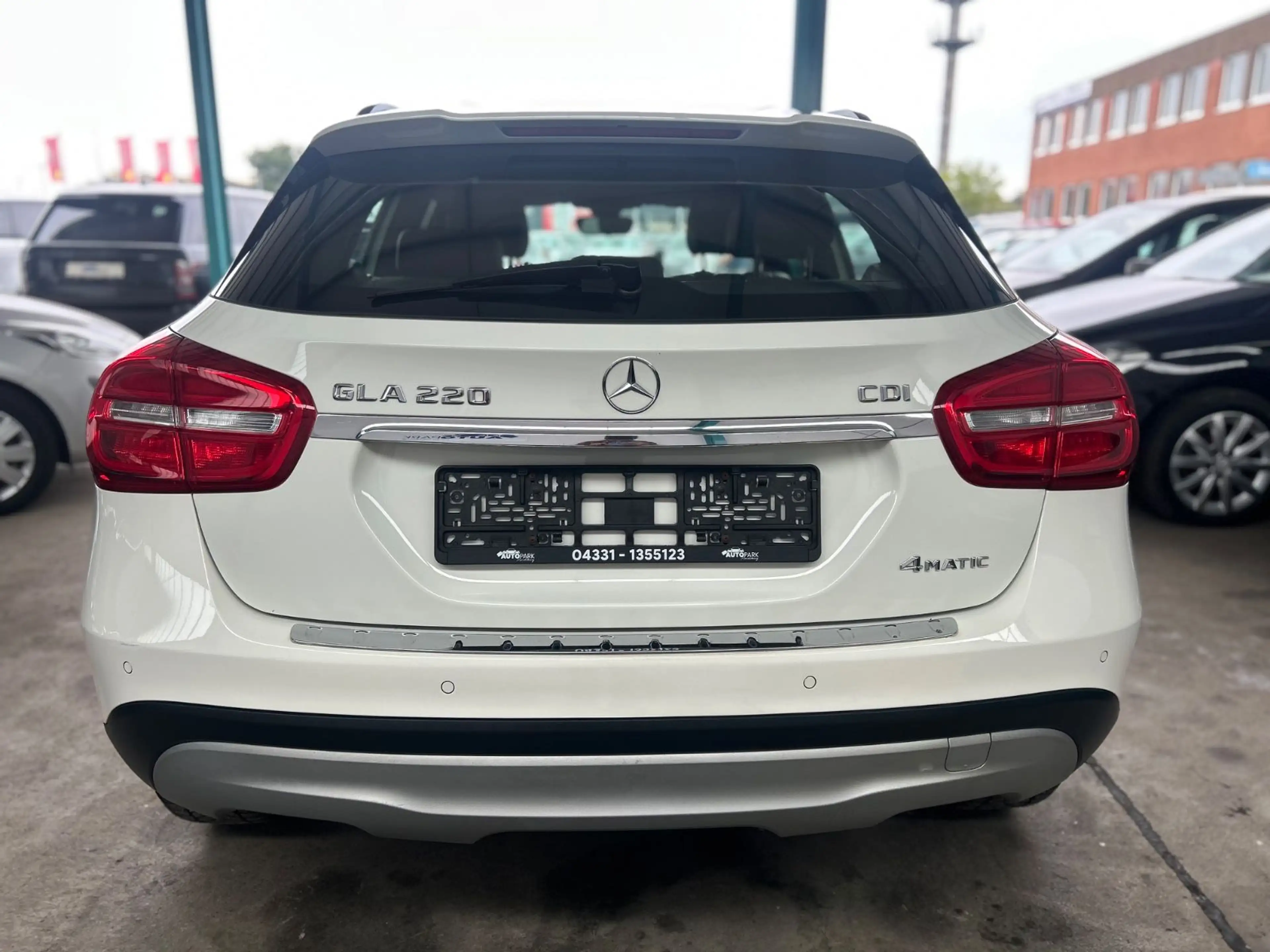 Mercedes-Benz GLA 220 CDI / d 4Matic — photo 6