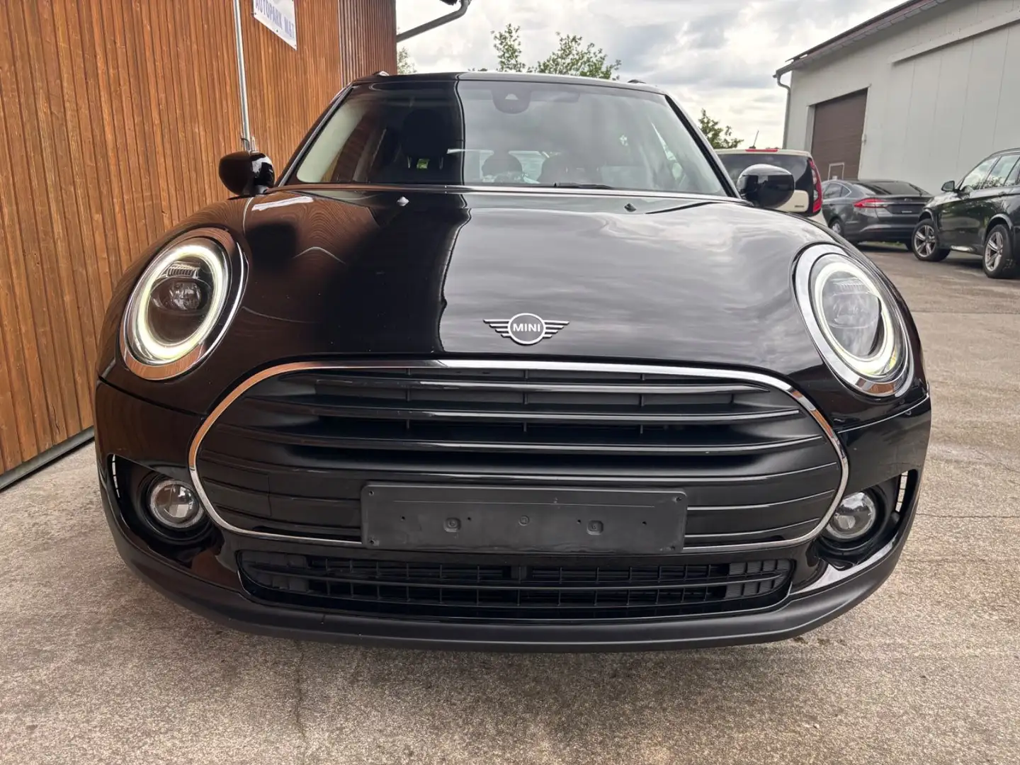 MINI Cooper D Clubman Navi DrivingAssist Kamera LED S Negro - 2