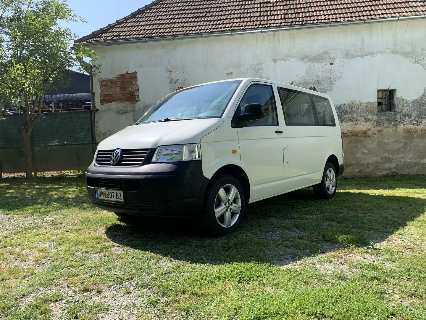 Volkswagen T5 Transporter Weiß - 1