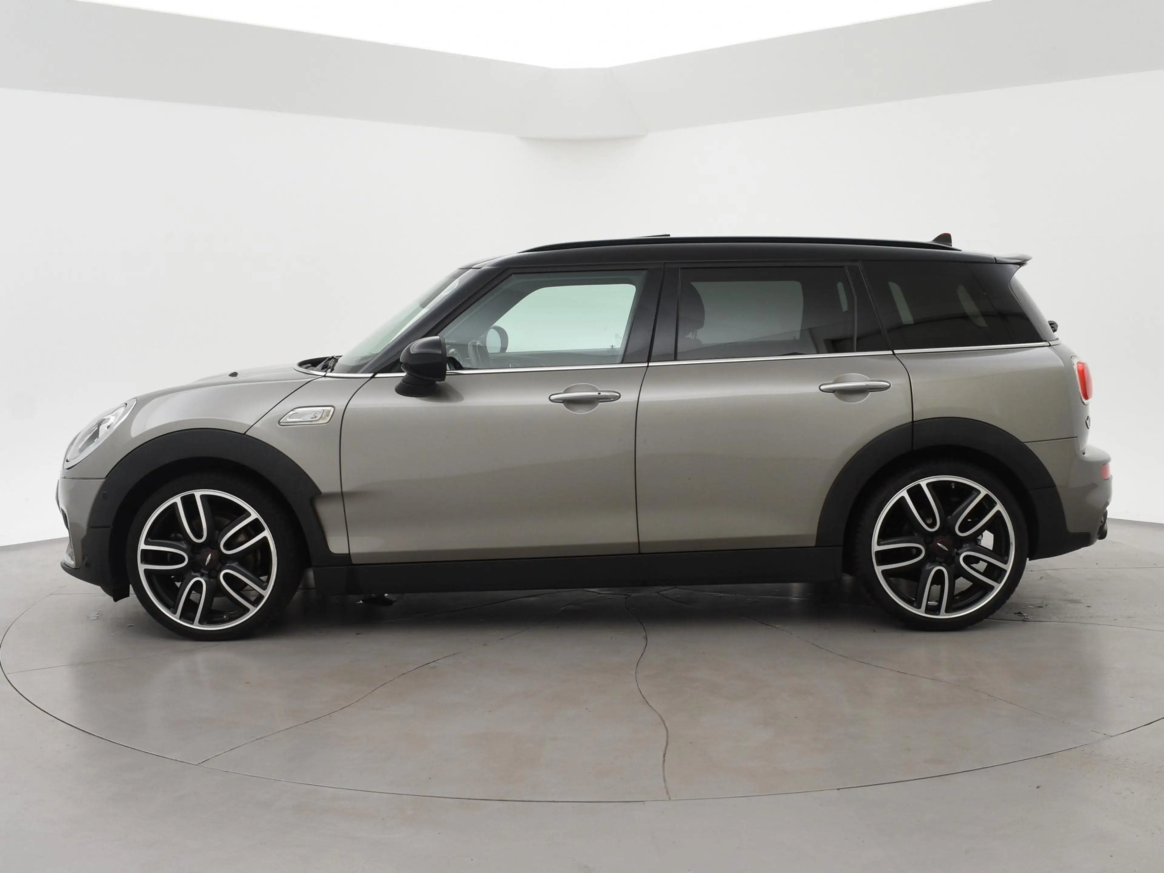 MINI Cooper S Clubman 2.0 192 PK AUT. + TREKHAAK | PANORAMA | ADAPTIVE C — photo 5