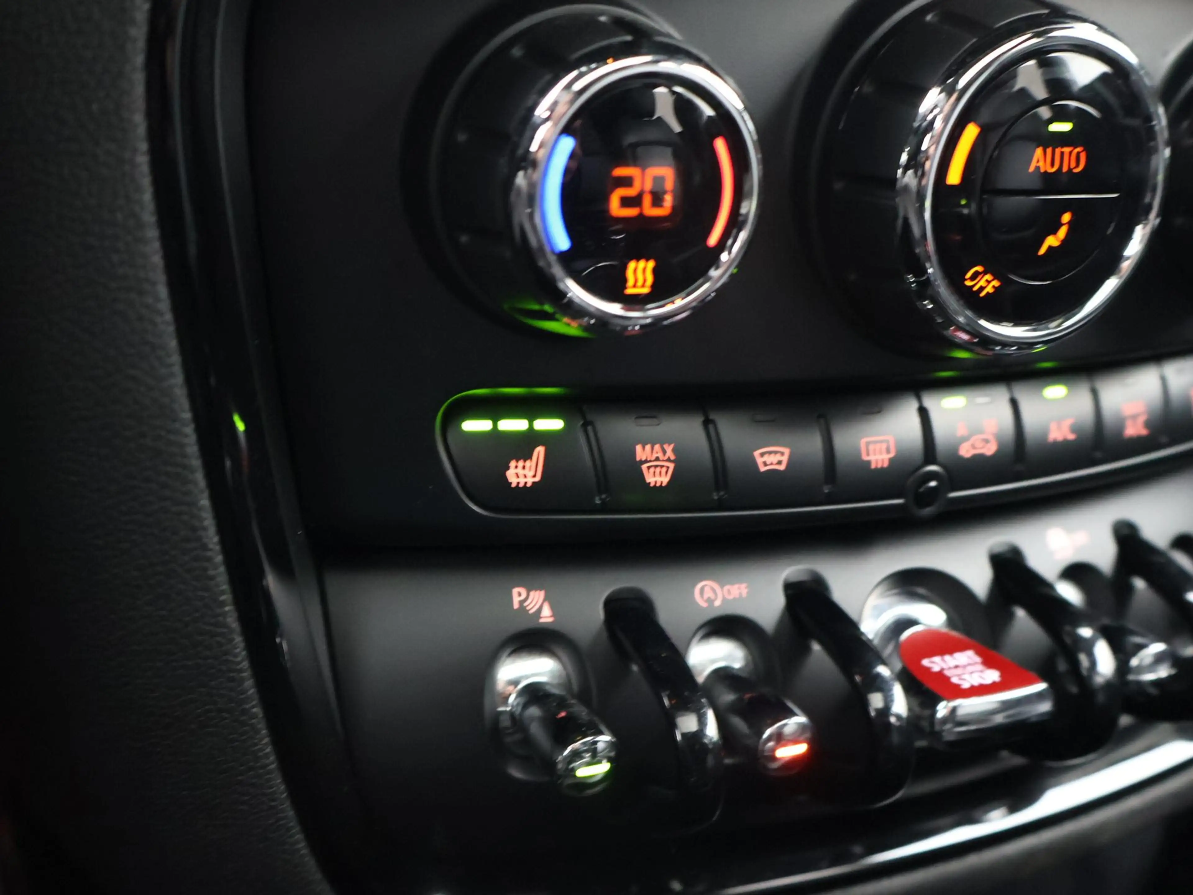 MINI Cooper S Clubman 2.0 192 PK AUT. + TREKHAAK | PANORAMA | ADAPTIVE C — photo 15