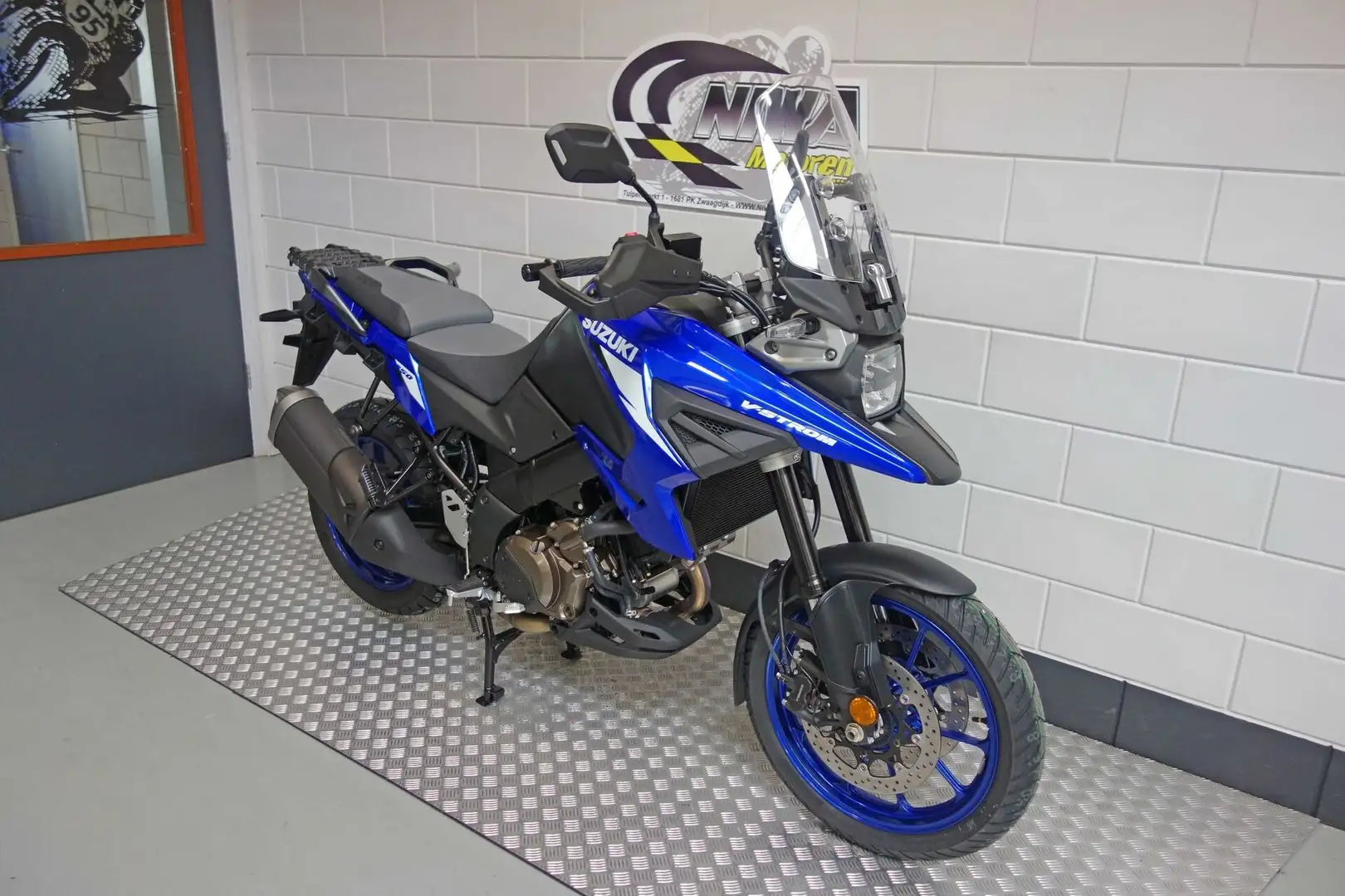 Suzuki V-Strom 1050 Bleu - 2