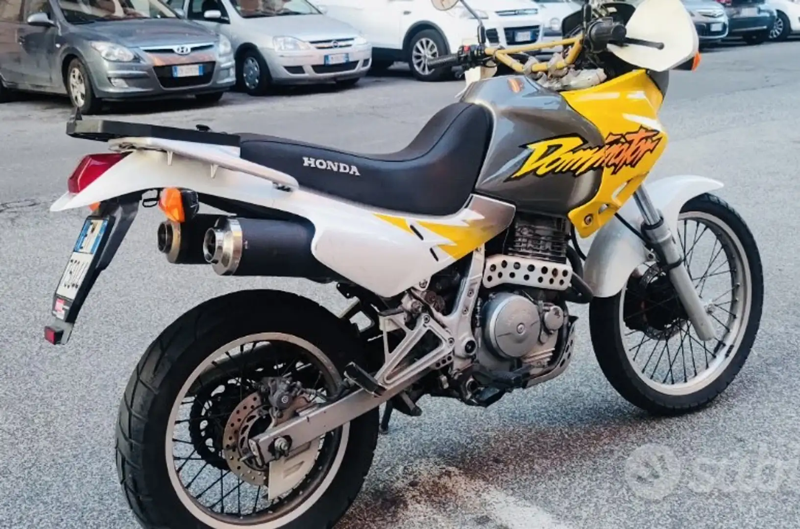 Honda NX 650 Dominator - 2