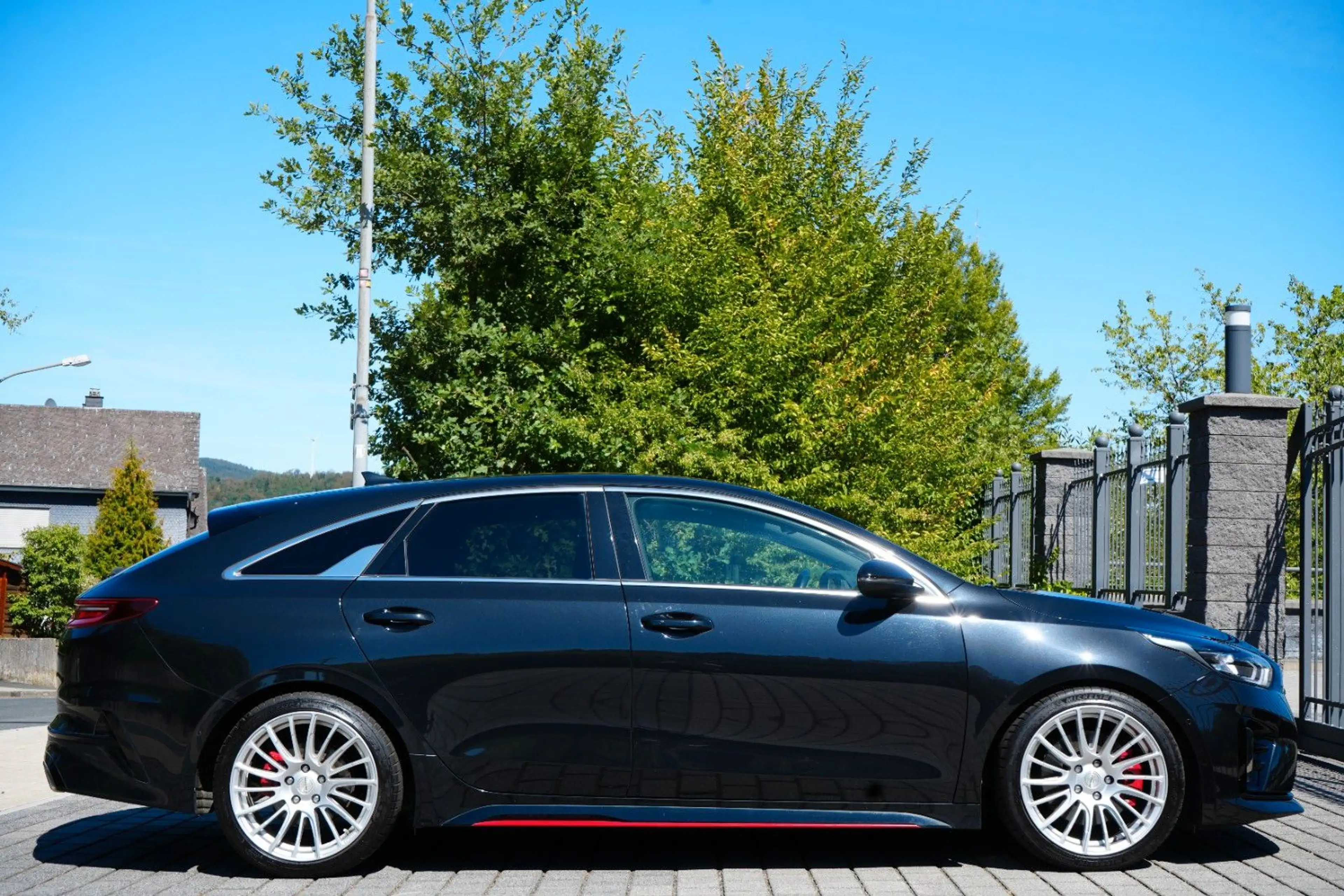 Kia ProCeed / pro_cee'd 1.6 TGDI GT Aut./2.Hand/JBL/Winter/LED/Scheckhef — photo 8