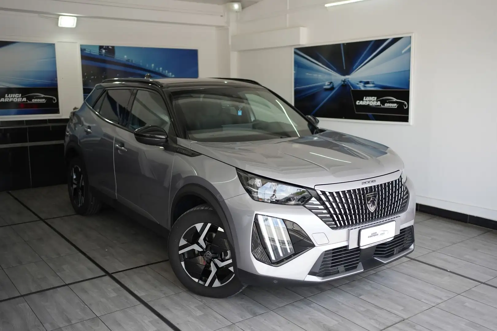 Peugeot 2008 2ª serie PureTech 130 S&S EAT8 GT Grigio - 2
