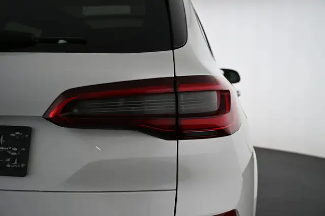 BMW X5 view 26
