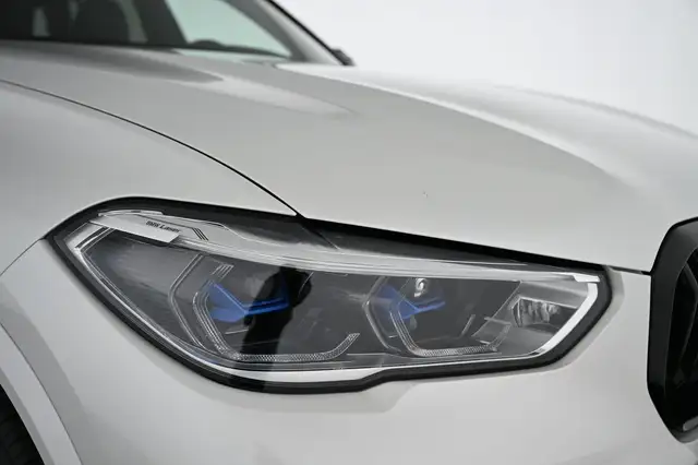 BMW X5 view 29