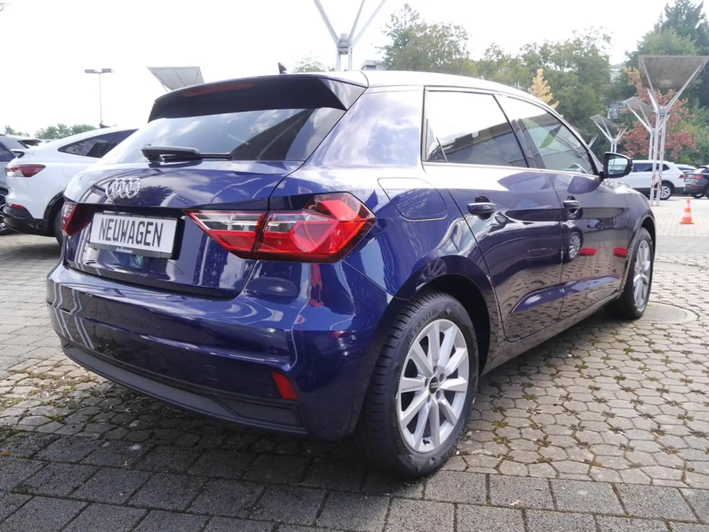 Audi A1 Sportback 25 TFSI *SOFORT VERFÜGBAR* Blau - 2