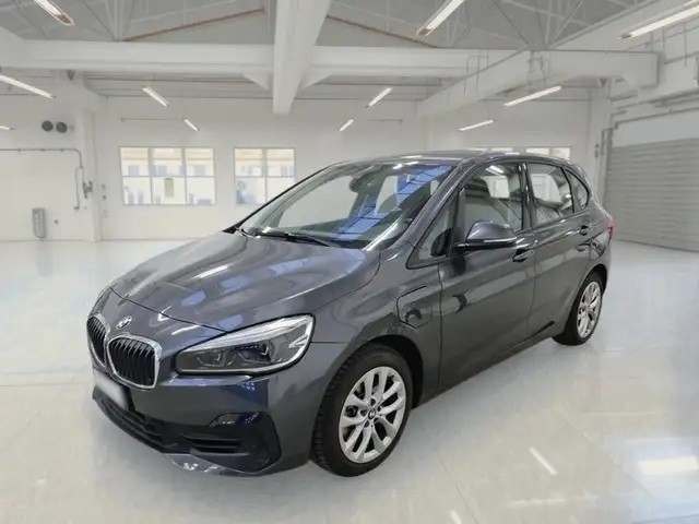 BMW 225 225xe ACTIVE TOURER iPerformance Business autom.