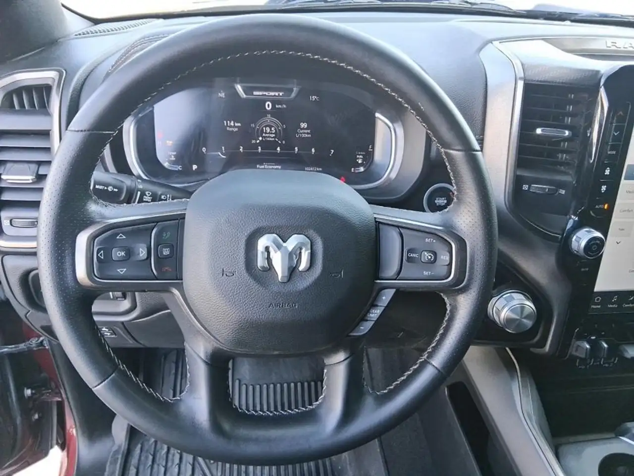 RAM 1500 снимка RAM 1500