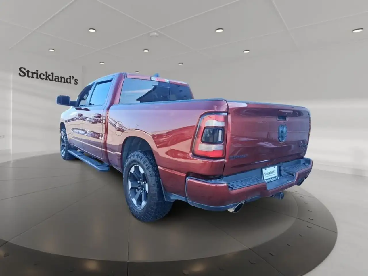 RAM 1500 снимка RAM 1500