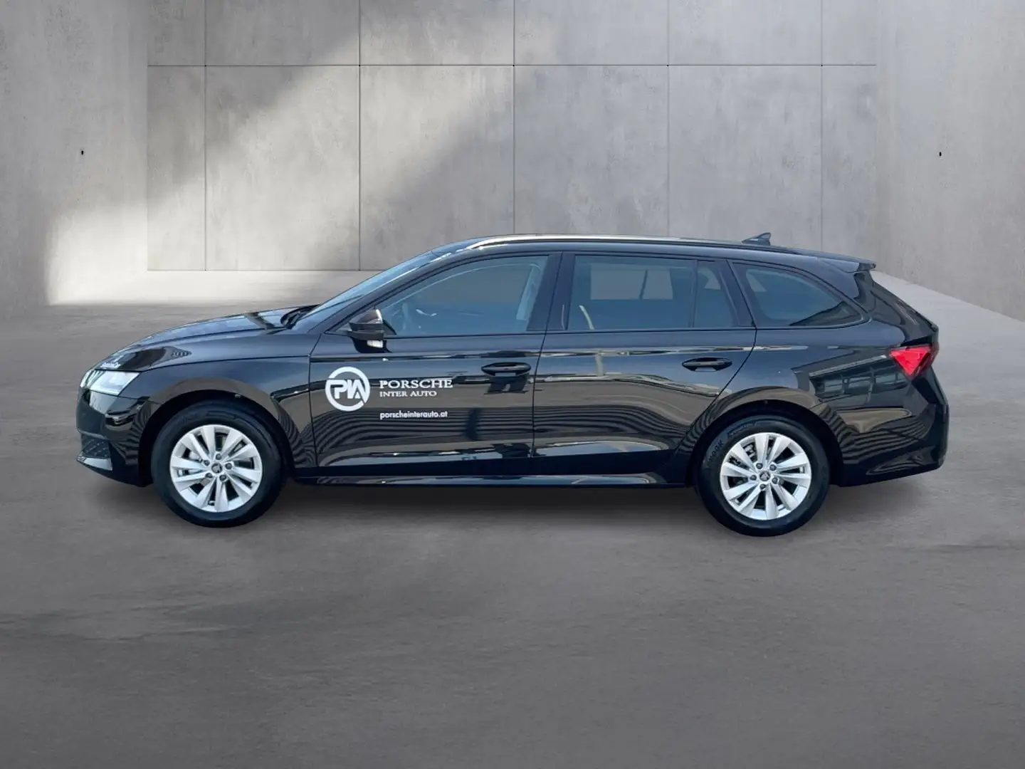 Skoda Octavia Essence TSI Schwarz - 2