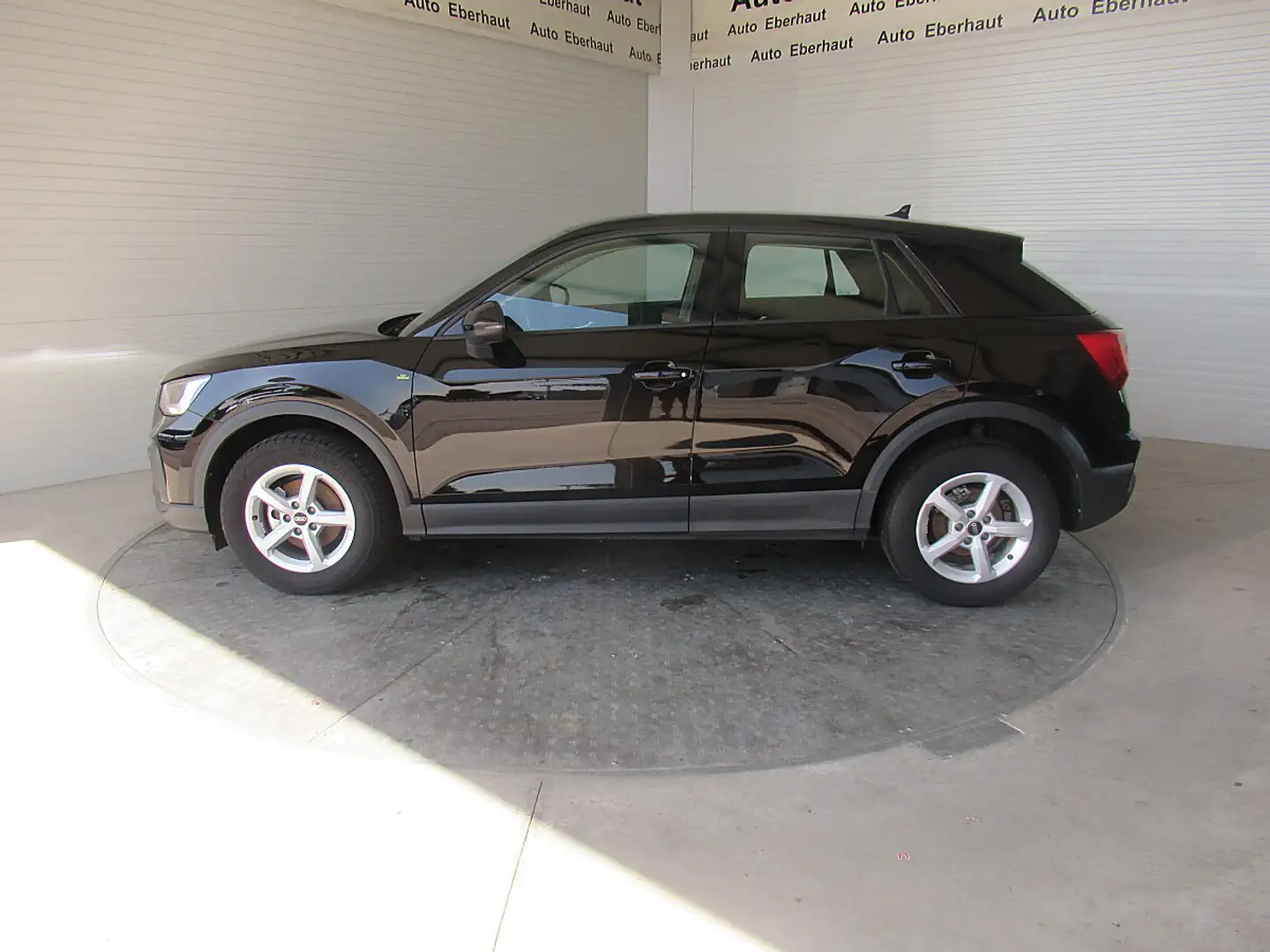 Audi Q2 30 TFSI intense *Rückfahrkamera *Tempomat *Keyl... Schwarz - 2