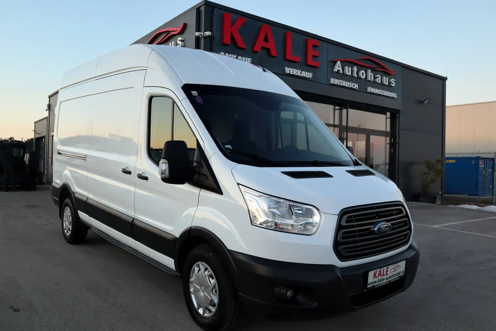 Ford Transit Kasten 2,0 TDCi L3H3 350 Trend *1.Besitz* Weiß - 1