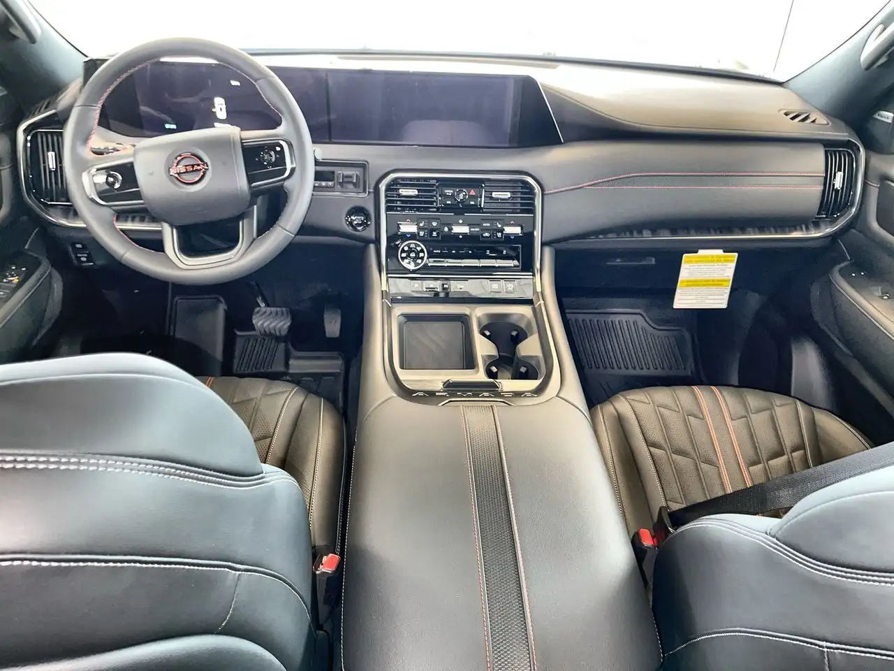 Nissan Armada снимка Nissan Armada