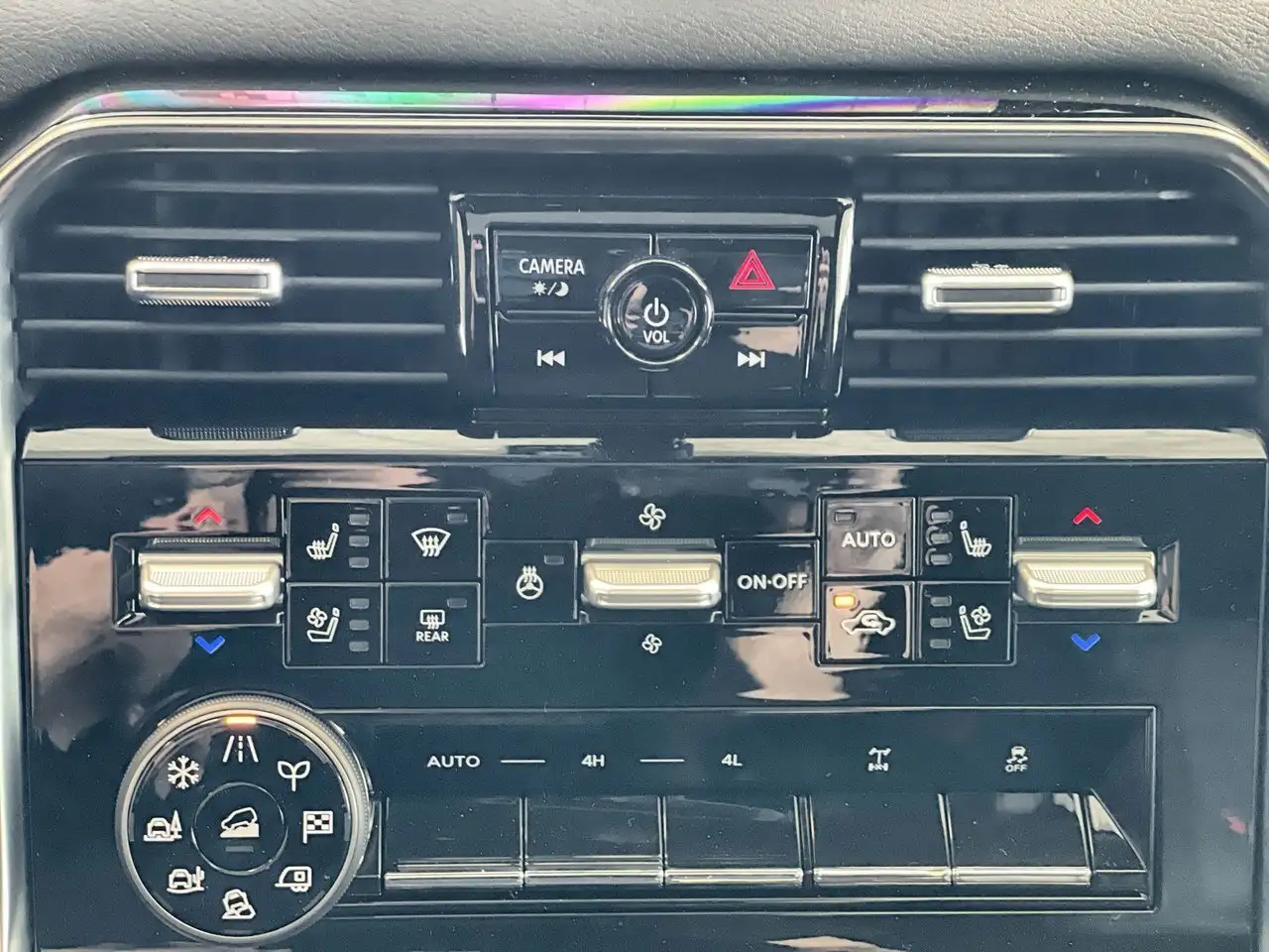 Nissan Armada снимка Nissan Armada