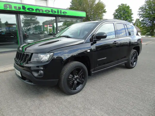 Jeep Compass Sport 4x2  2,0 Ltr. - 115 kW **KLIMA**