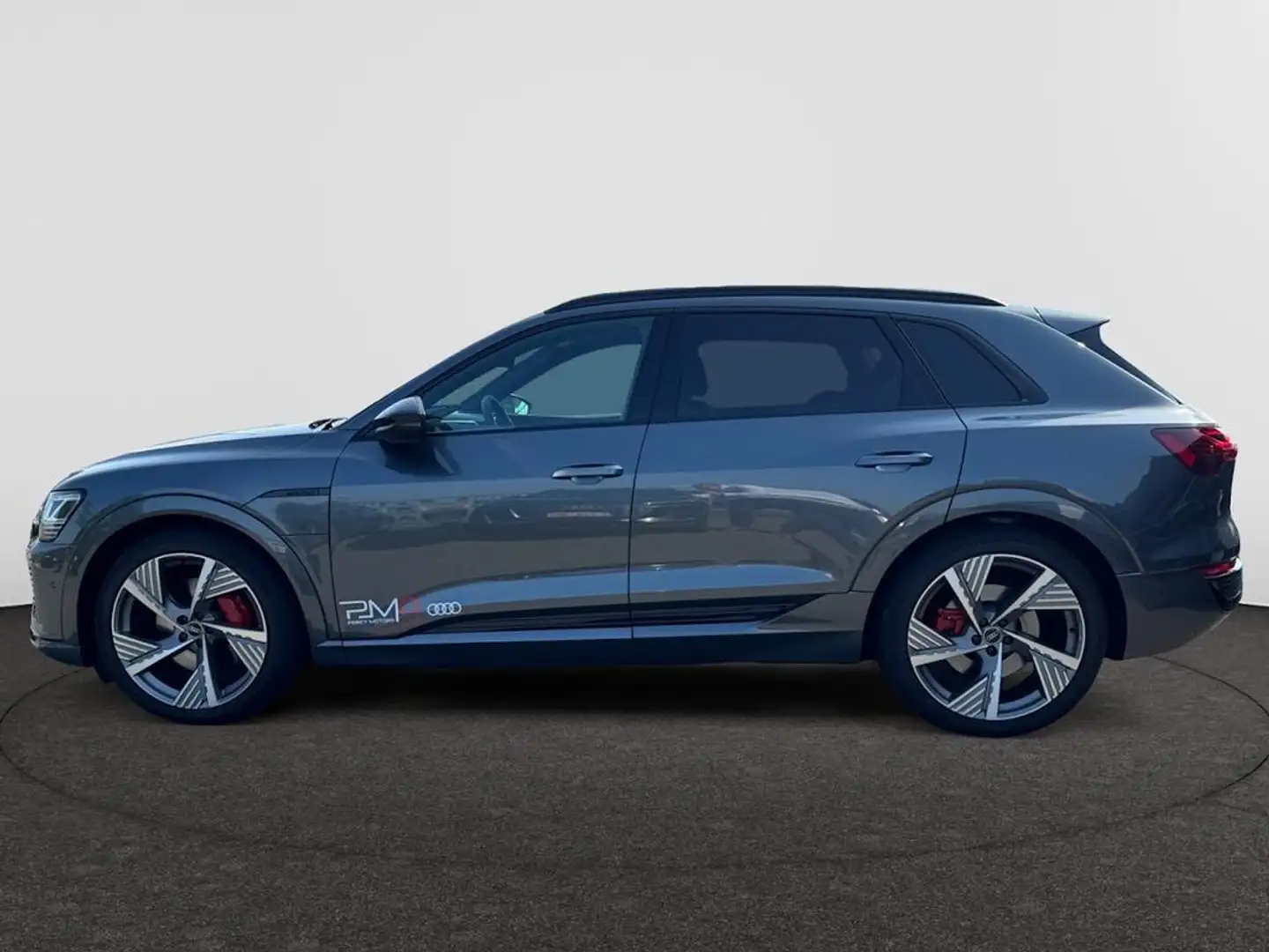 Audi Q8 e-tron Audi Q8 S line 55 e-tron quattro 300 kW Gris - 2