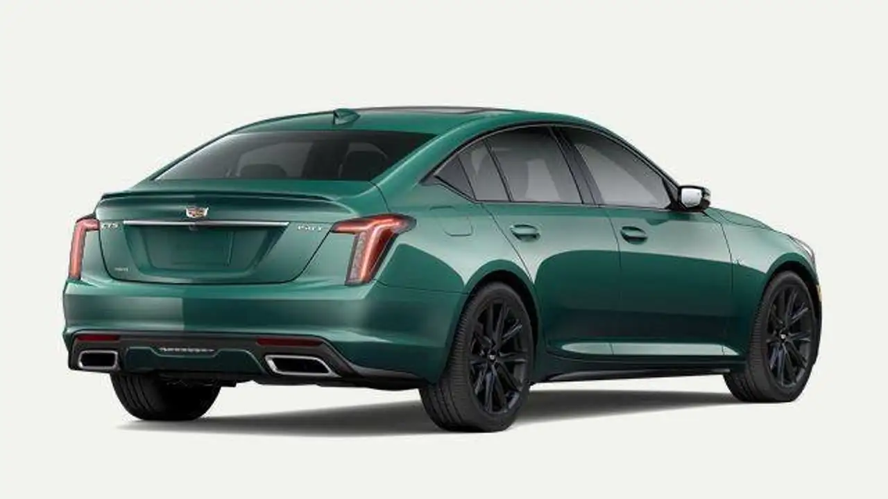 Cadillac CT5 снимка Cadillac CT5