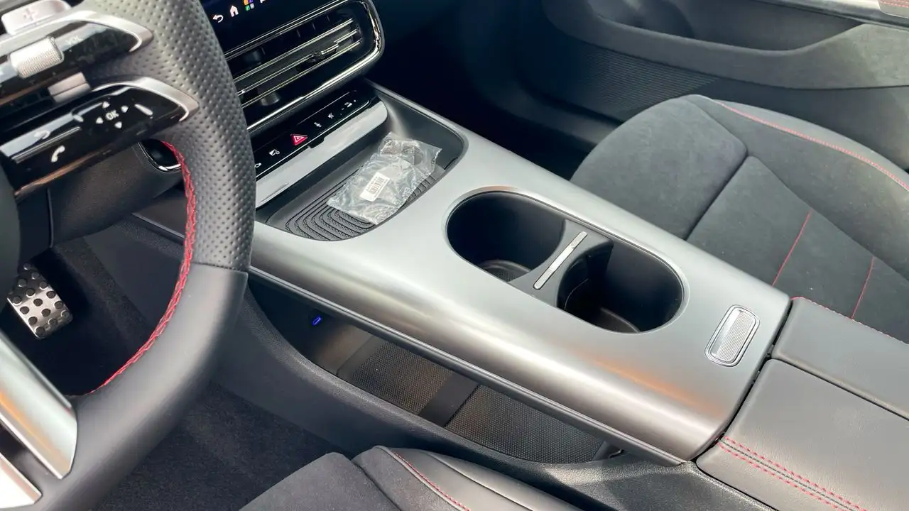 Mercedes-Benz CLA 2026 — фото 13