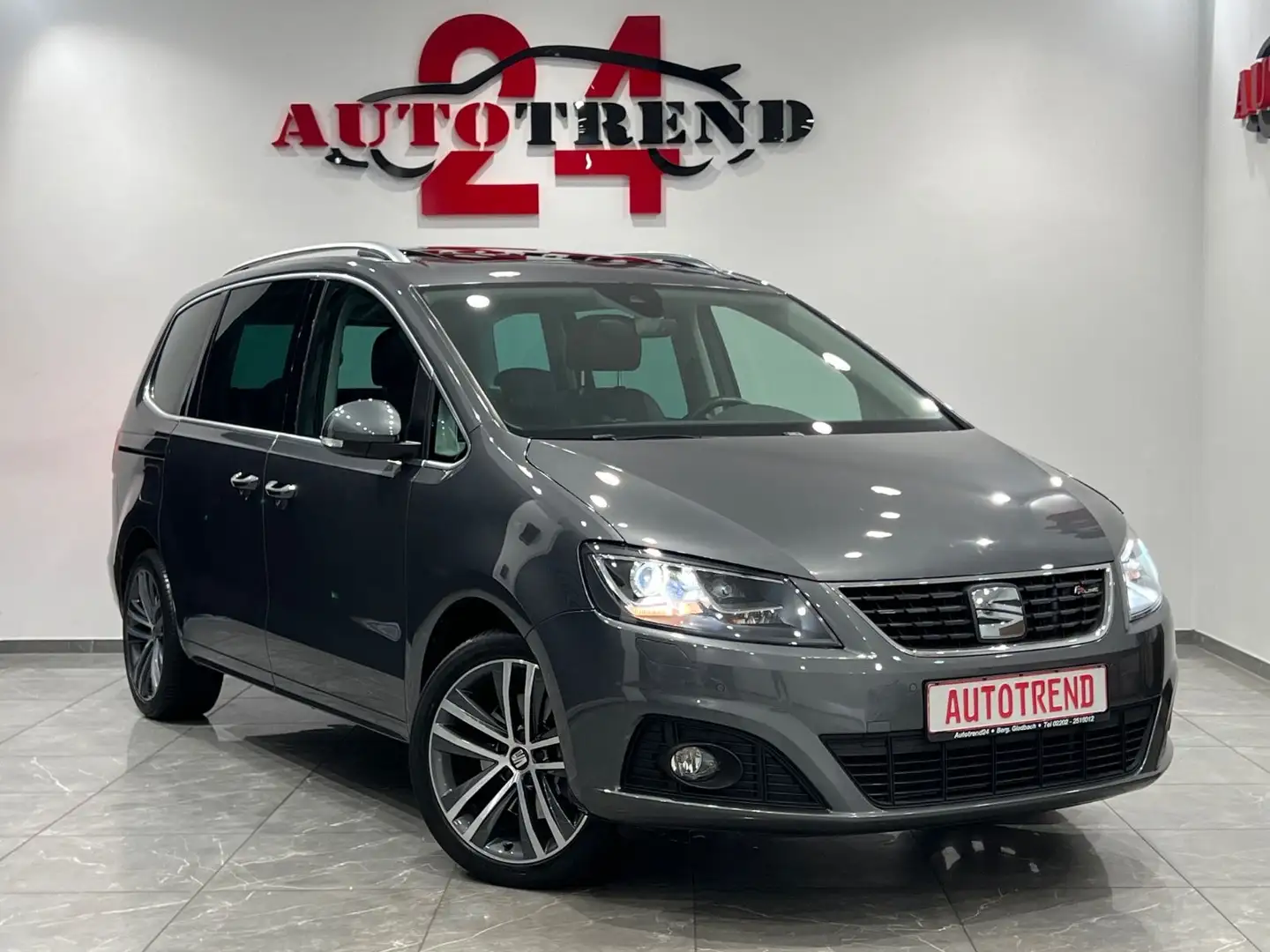 SEAT Alhambra FR-Line DSG 7-SITZER PANO+KAMERA+AHK Grau - 2