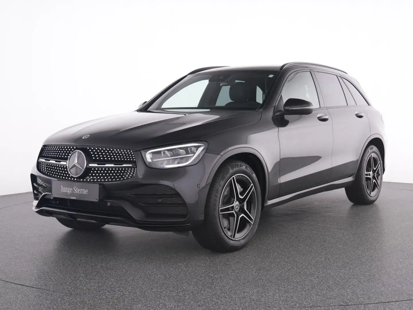 Mercedes-Benz GLC 220 d 4M AMG+Pano+AHK+EHeck+Night+RFK+PTS+SH Grau - 2