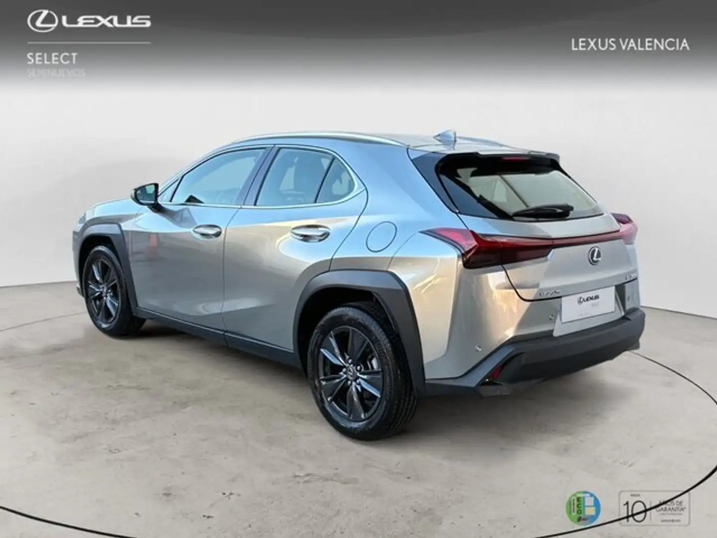 Lexus UX 300e Berlina 199cv Automático de 5 Puertas Gris - 2