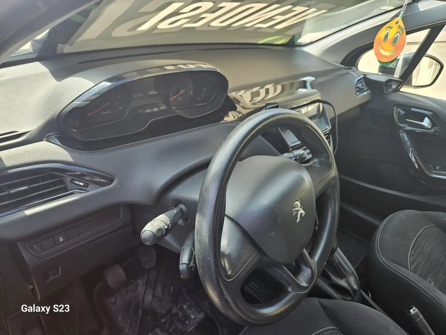 Peugeot 208 208 5p 1.4 hdi 8v Access Grigio - 2