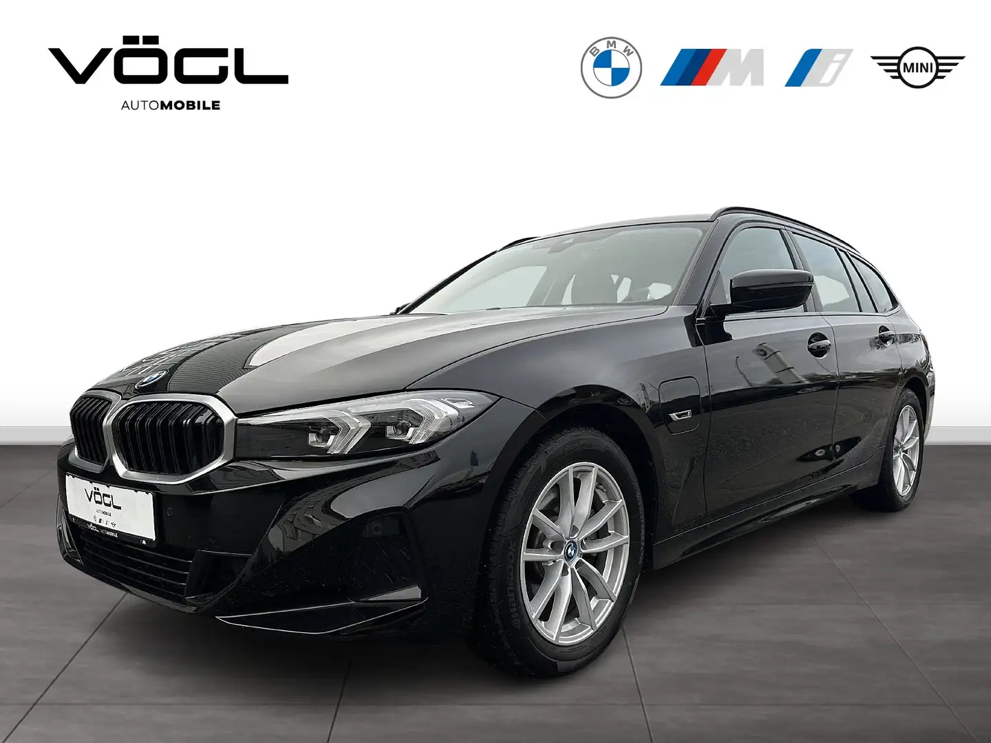 BMW 320 e Touring Schwarz - 1