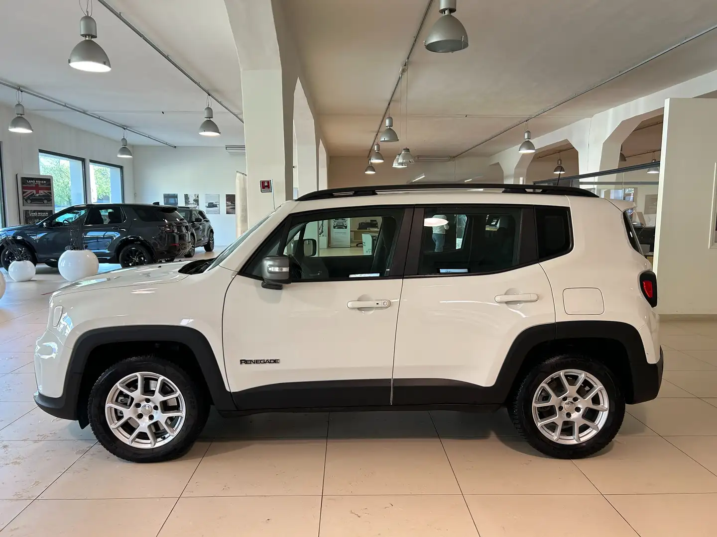 Jeep Renegade Renegade 1.3 t4 phev First Edition Urban 4xe at6 White - 2