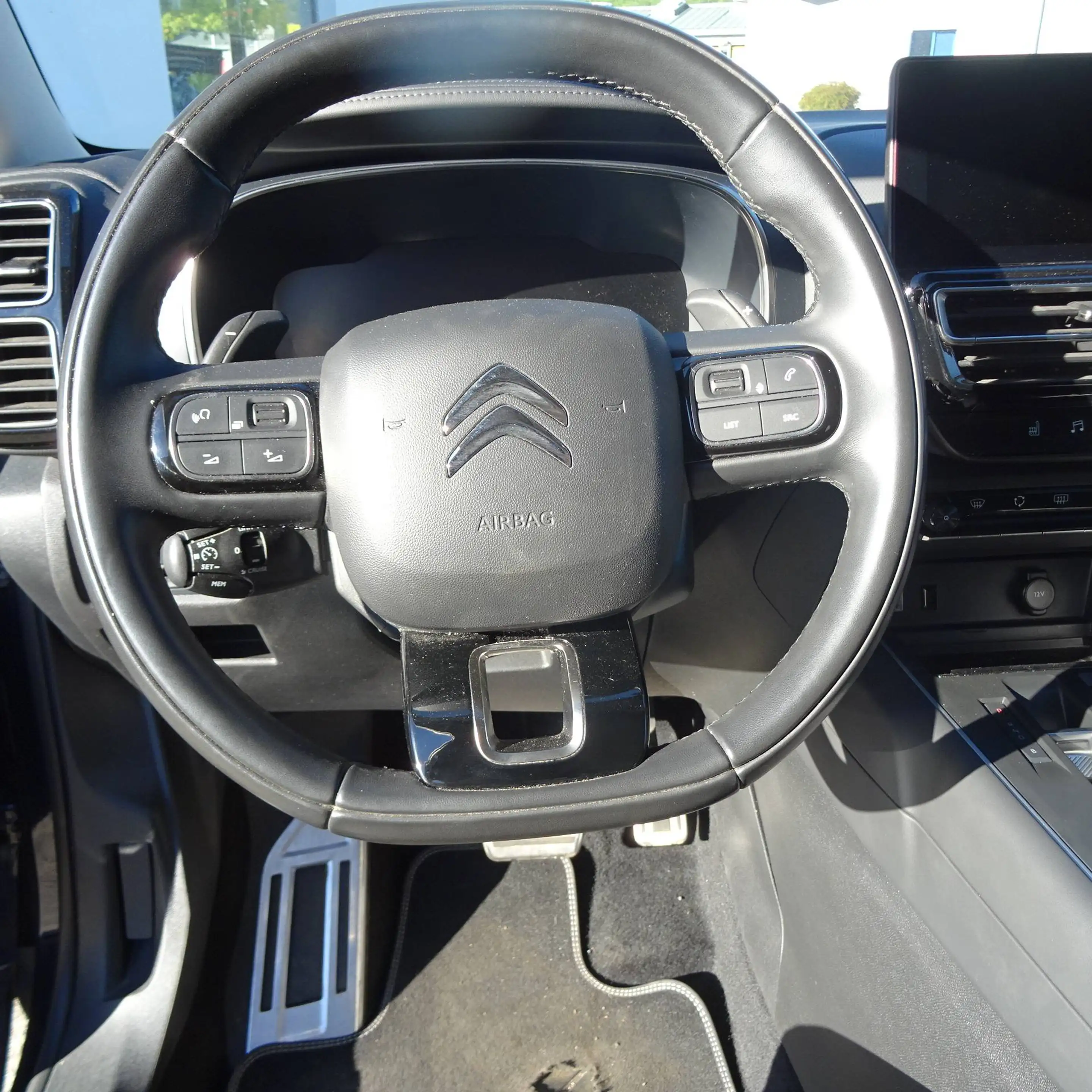 Citroen C5 Aircross Shine Pack Hybrid — photo 3