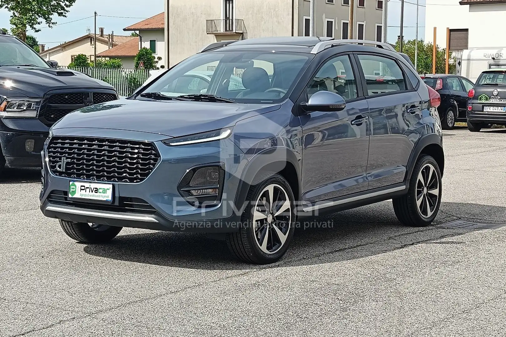 DR Automobiles dr 3.0 1.5 Bi-Fuel GPL Plateado - 1
