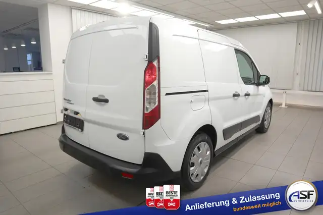 Ford Transit Connect view 8