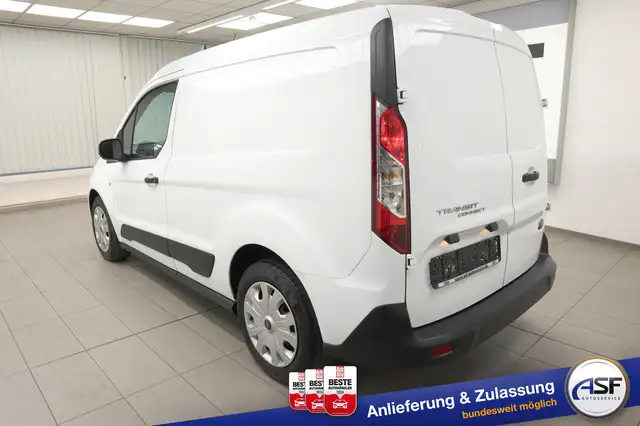 Ford Transit Connect view 13