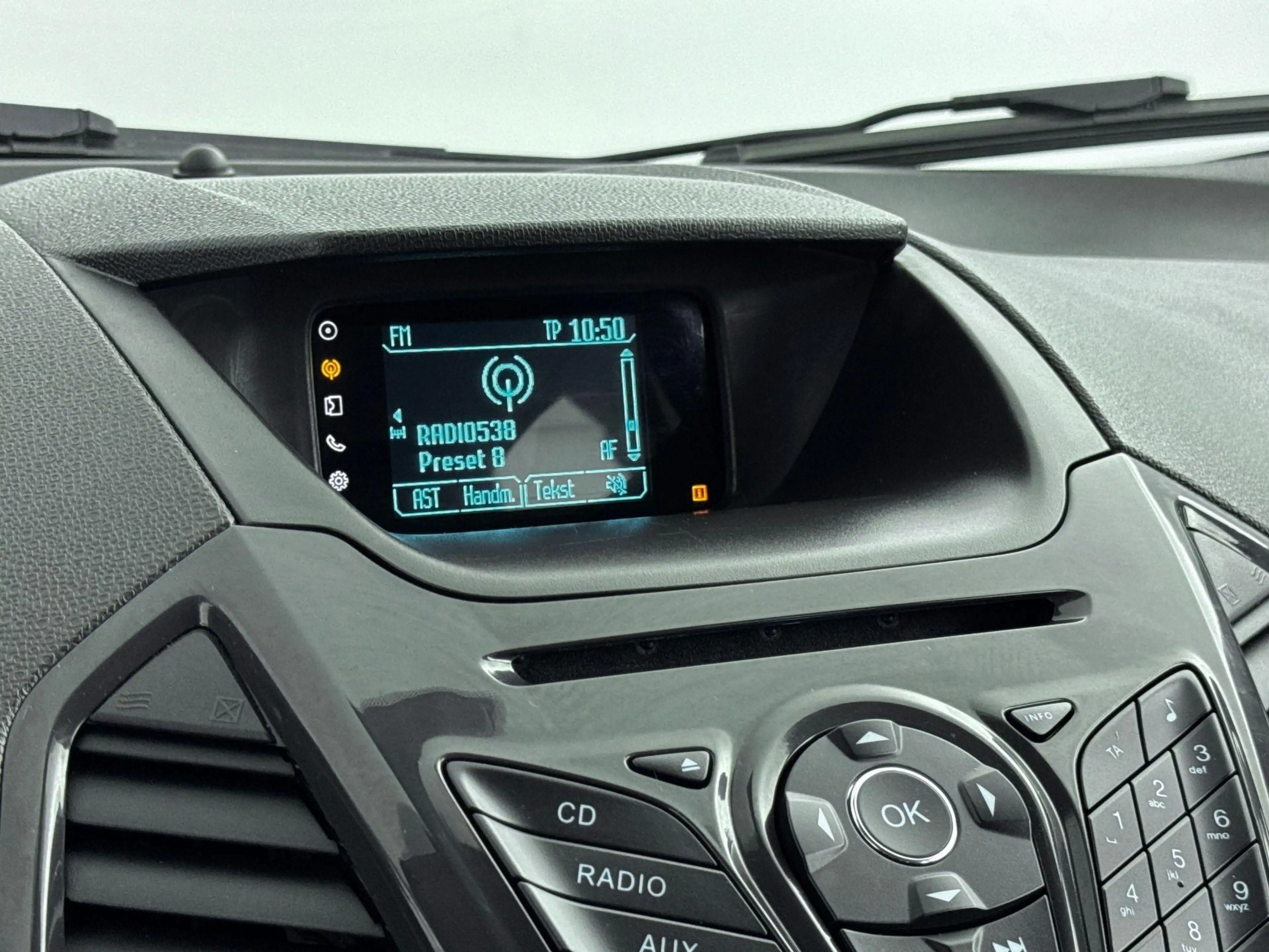 Ford EcoSport 1.0 ECOBOOST TITANIUM | AFNEEMBARE TREKHAAK | ALL — photo 12