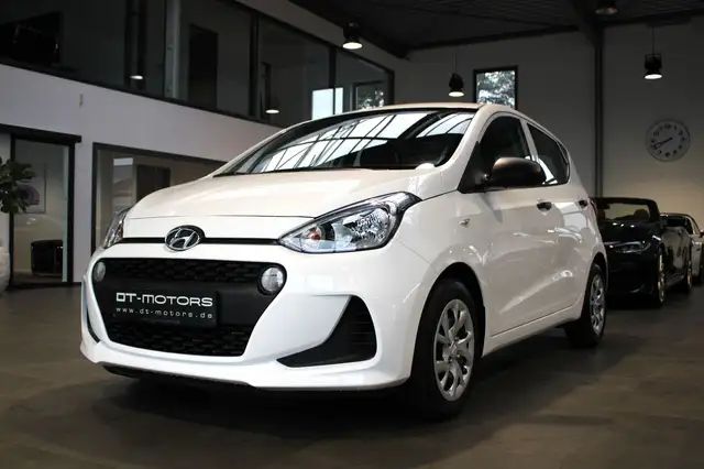 Hyundai i10 * Select * aus 1.Hand & nur. 19300km !