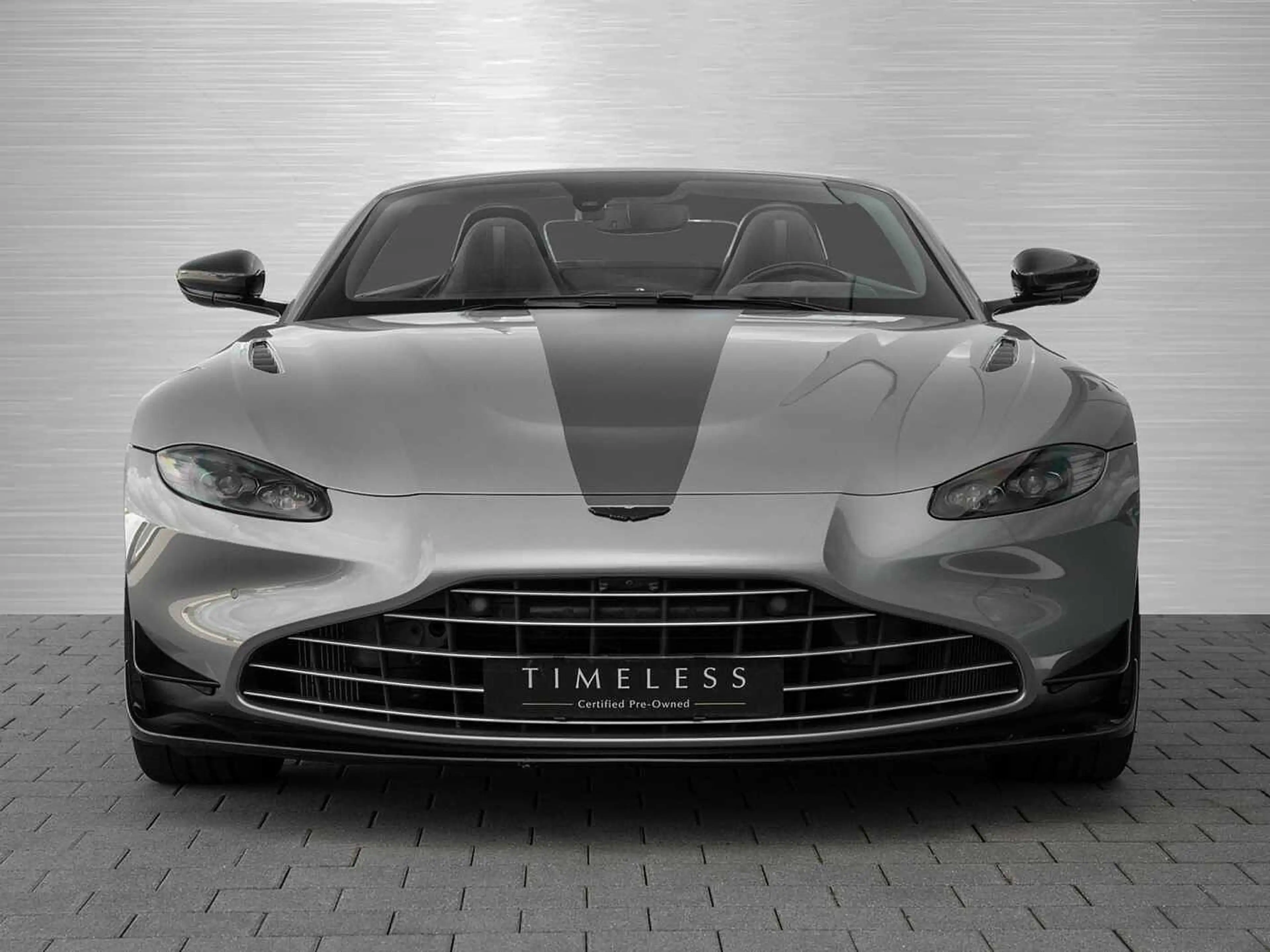 Aston Martin V8 Vantage Roadster F1 Edition Q Special Farbe — photo 7