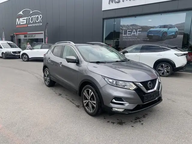 Nissan Qashqai 1.3 DIG-T N-CONNECTA + PACK D