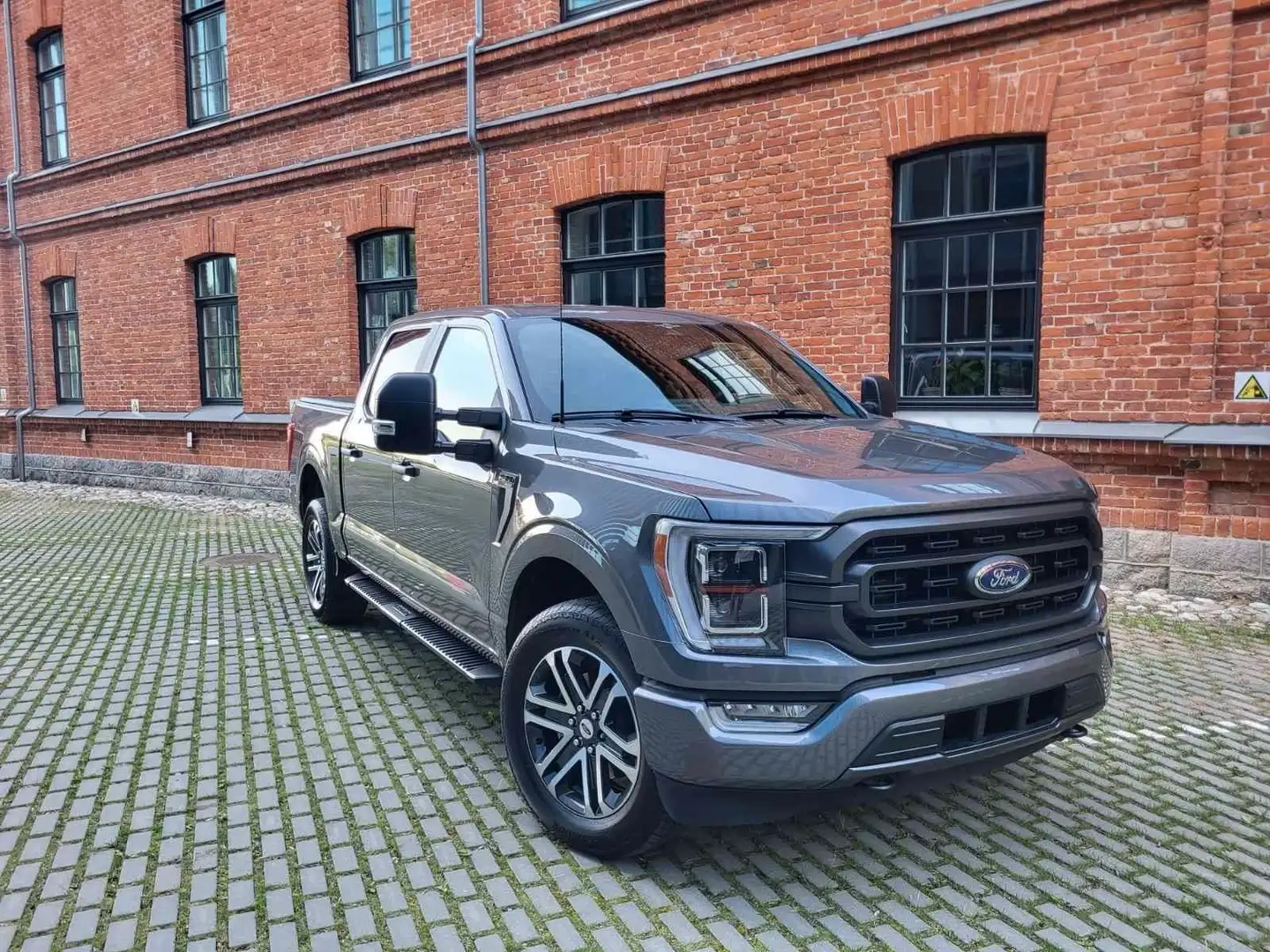 Ford F 150 5,0 V8 4x4 SUPERCREW TOP MwSt Ausweisbar! Grigio - 1